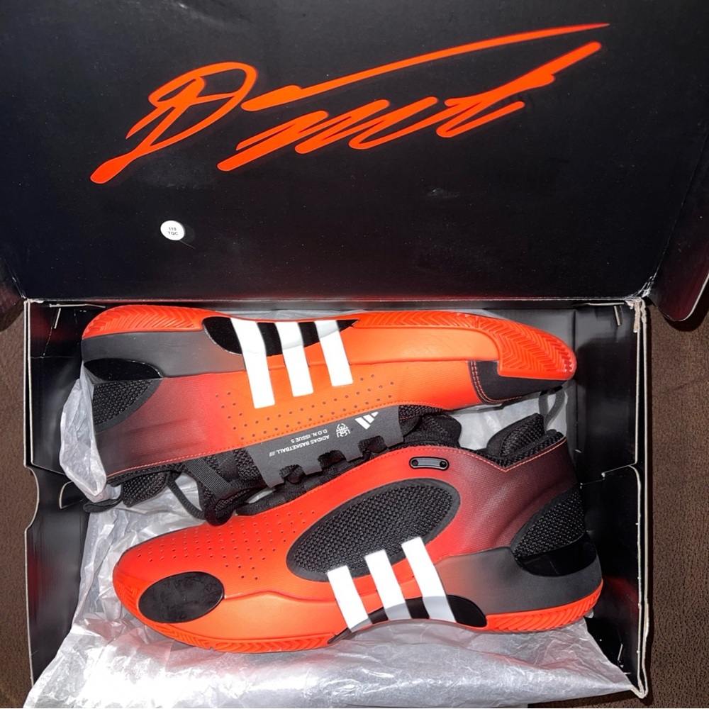 New Adidas D.O.N. ISSUE 5 Shoes Size 12